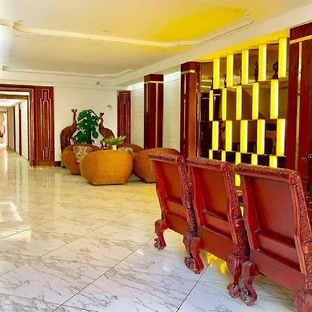 Palace Hotel Mandalaj Zewnętrze zdjęcie