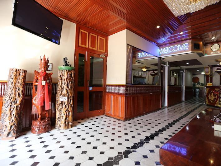 Palace Hotel Mandalaj Zewnętrze zdjęcie