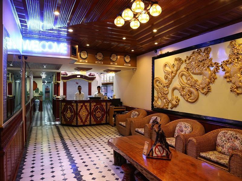 Palace Hotel Mandalaj Zewnętrze zdjęcie